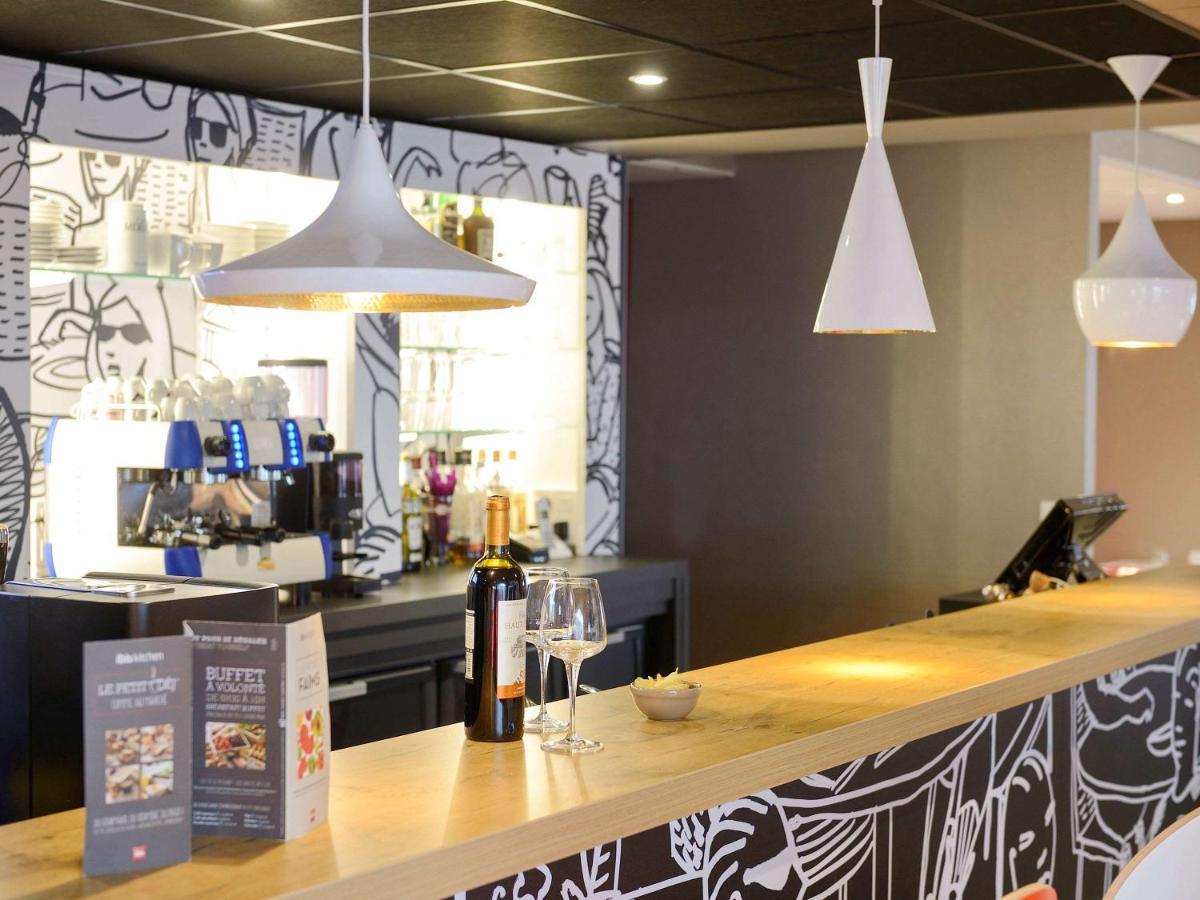 宜必思普瓦捷博里于酒店 外观 照片